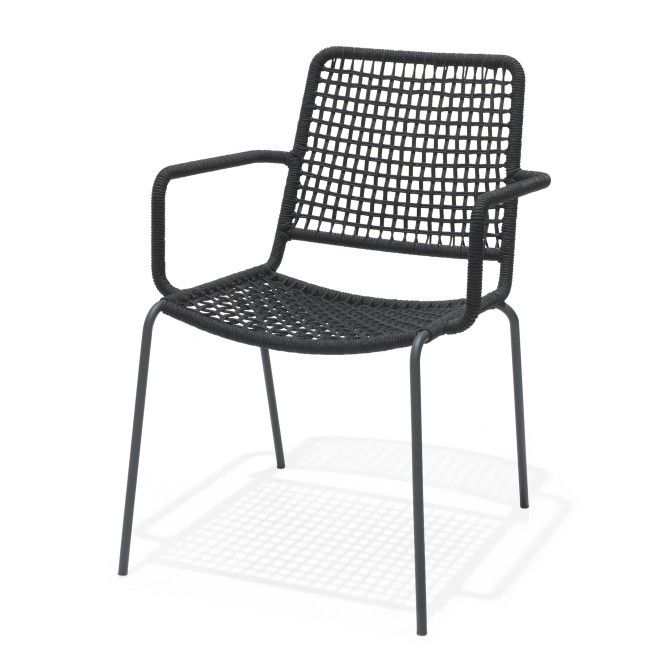 WAS $2299 NOW $1399. *BRAND NEW* OPEN BOX 9 Seater Extending Set With Black Wicker Chairs