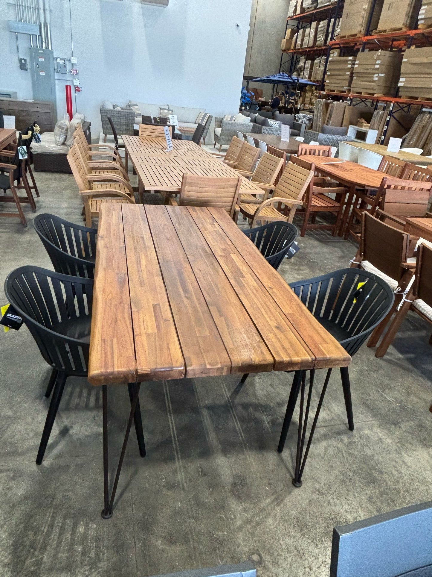 WAS $599 NOW $299 BRAND NEW OPEN BOX OUTDOOR TABLE 72" X 36" WITH 4 RECYCLED PLASTIC AND ALUMINUM CHAIRS