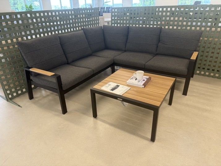 WAS $2599 NOW $1299 BRAND NEW Corner Sofa 2 Pieces Set - Ideal Furniture For Patio & Outdoor New in a box