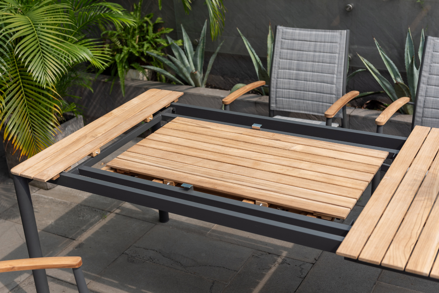 WAS $3299 NOW $2599 *BRAND NEW* 9 Piece Rectangular Extendable 100% FSC Certified Teak Wood Outdoor Dining Set