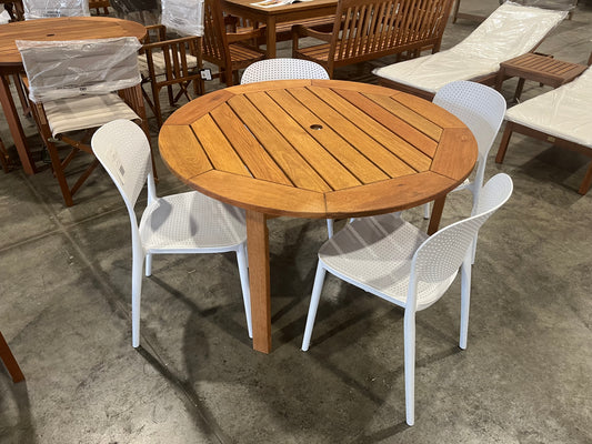 WAS $799 NOW $649 OPEN BOX (never used) 5 Piece Round 100% FSC Certified Wood Table Outdoor With White Chair Dining Set