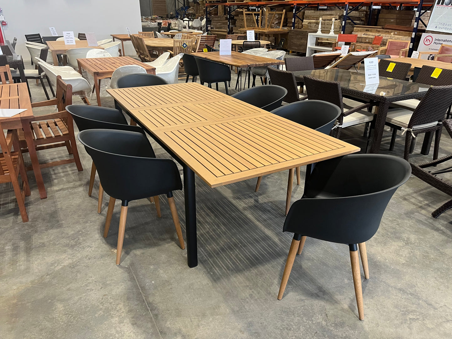 WAS $1499 NOW $899 *BRAND NEW* OPEN BOX Extendable Rectangular 100% FSC Certified Solid Wood Outdoor Dining Set