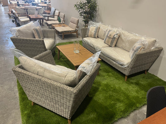 WAS $2999 NOW $1499 *BRAND NEW* HIGH-QUALITY WICKER & 100% Certified Solid Wood Outdoor Seating Set