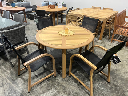 WAS $1299 NOW $699 OPEN BOX (never used) Oldburry Solid Wood 100% FSC Certified 5 Piece Dining set