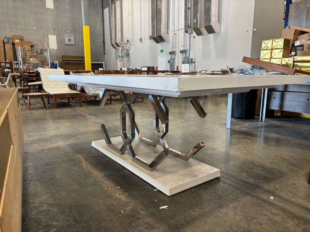WAS $299 NOW $149 OPEN BOX WHITE INDOOR 85" DINING TABLE - METAL LEGS