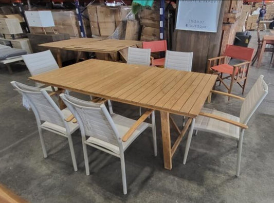 WAS $2299 NOW 1459 *BRAND NEW* OPEN BOX 7 Piece Extendable  Teak Wood Outdoor Dining Set