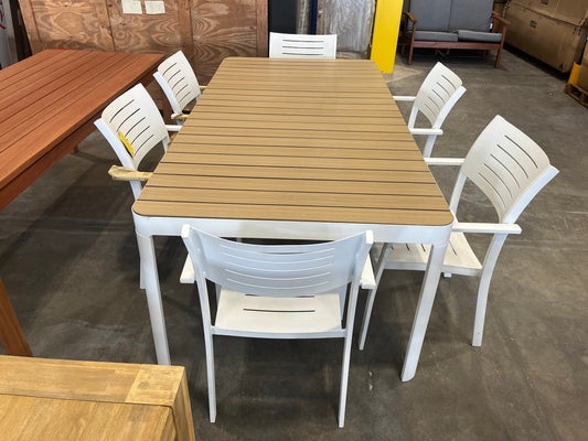 WAS $1599 NOW $999 *BRAND NEW* OPEN BOX Rectangula Aluminum Outdoor Dining Set