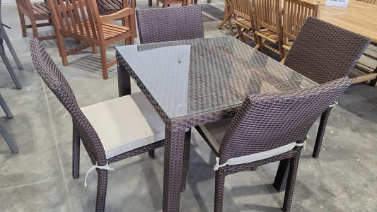 WAS $599 NOW $299 BRAND NEW OPEN BOX 32"X32" OUTDOOR TABLE AND STACKABLE CHAIRS DINING SET - BROWN WEAVE & ALUMINUM FRAMING
