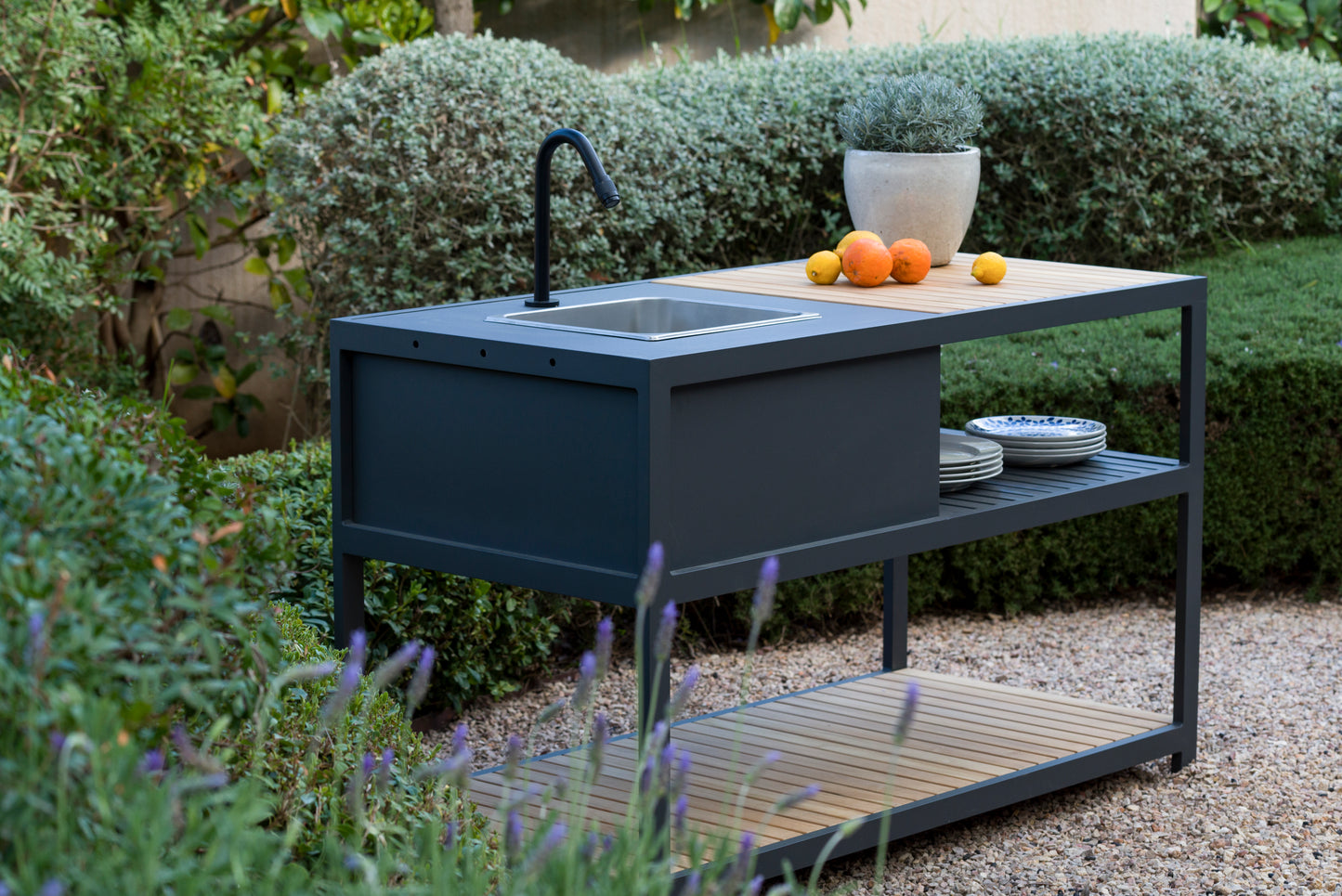 WAS $2599. NOW $1999 BRAND NEW Kitchen Black Made of Die-cast Aluminum, Ideal Set for Outdoor