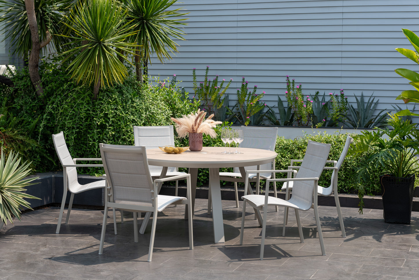 7 Piece Round Dining Set With Stackable Chairs, Made of Die-Cast Aluminum Furniture Set For Outdoor And Patio