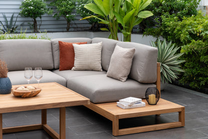Fuegi Sectional Set