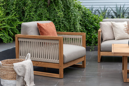 Fuegi Sectional Set