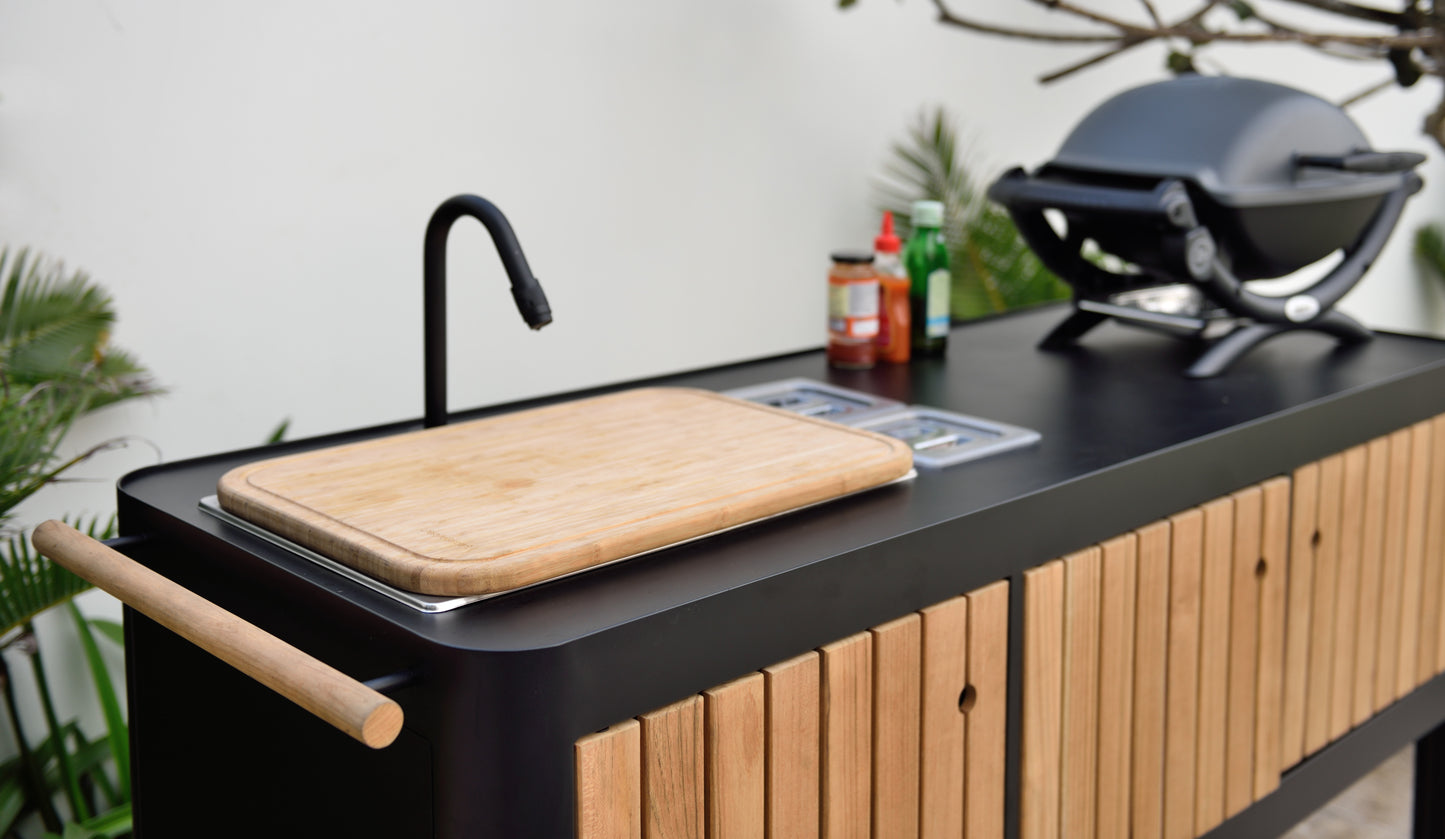 WAS $2499. NOW $1499 BRAND NEW Kitchen Black Made of Die-cast Aluminum, Ideal Set for Outdoor