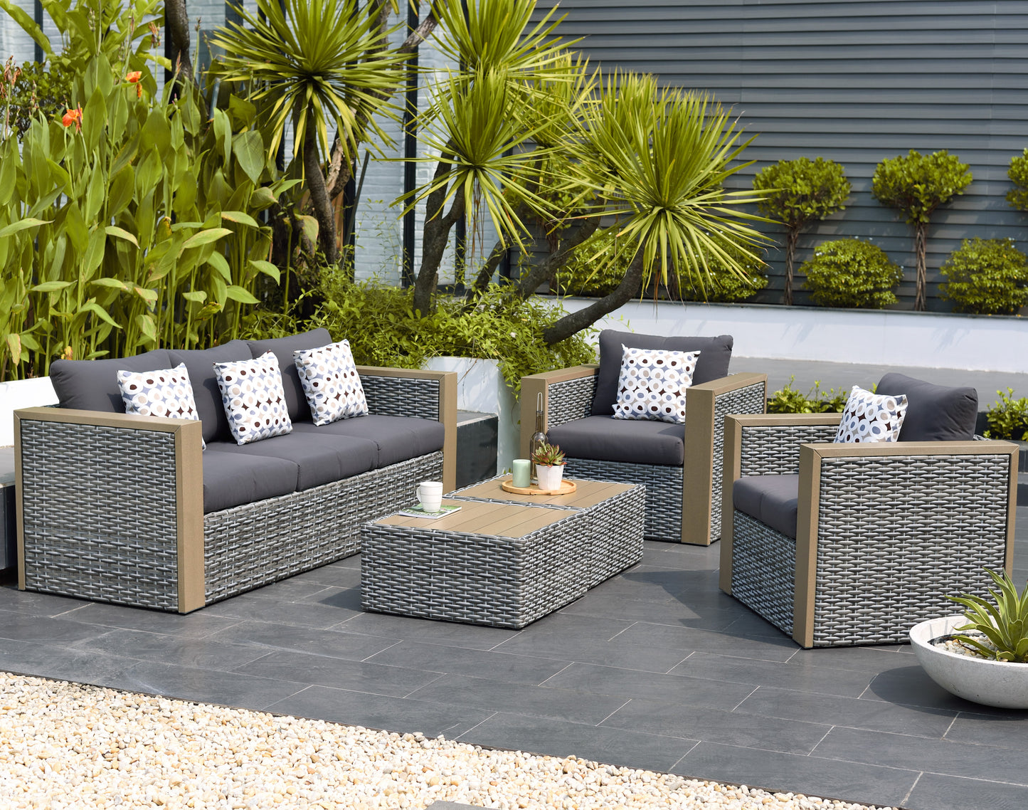 WAS $2299 NOW $1199 *BRAND NEW* Cebu 5 Piece Synthetic Wicker With Cushions Seating Set